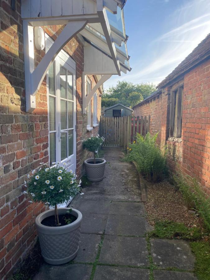 Fern Cottage Iden, Rye エクステリア 写真